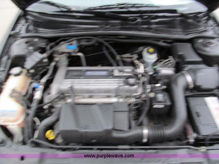 image for item E5651 2004 Chevrolet Cavalier LS