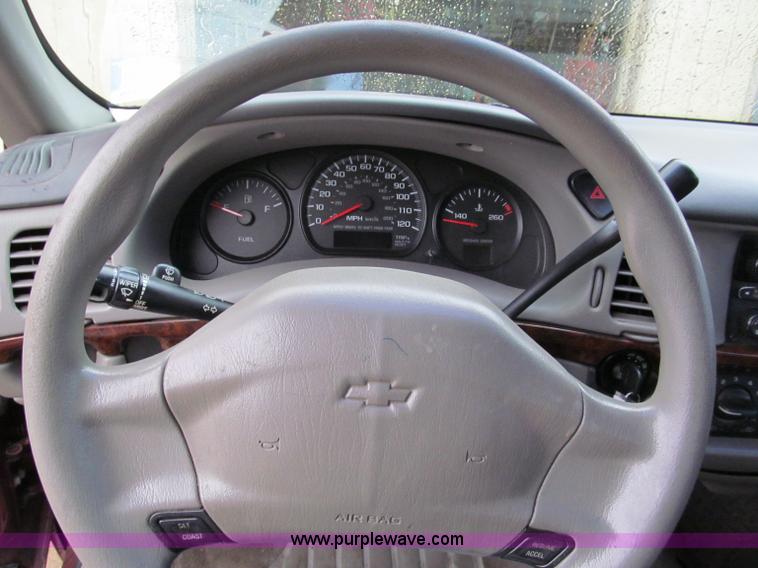 image for item E5652 2002 Chevrolet Impala