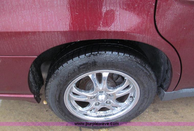 image for item E5652 2002 Chevrolet Impala