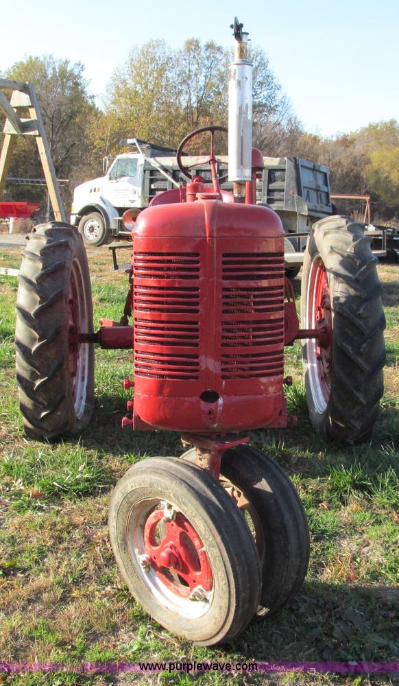 image for item E5694 1951 International Farmall Super C tractor