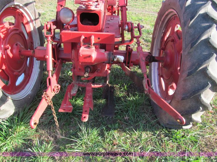 image for item E5694 1951 International Farmall Super C tractor