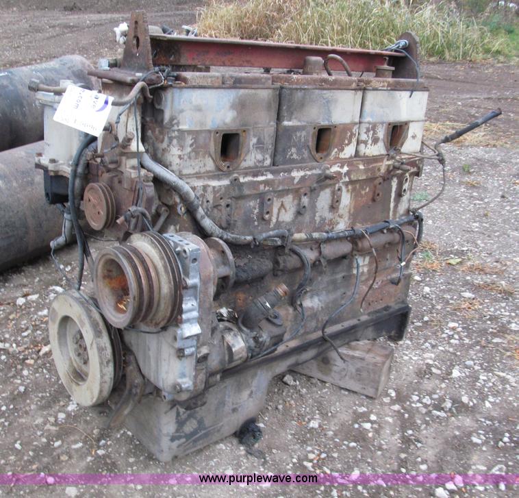 image for item E5696 Cummnins 855 six cylinder diesel engine