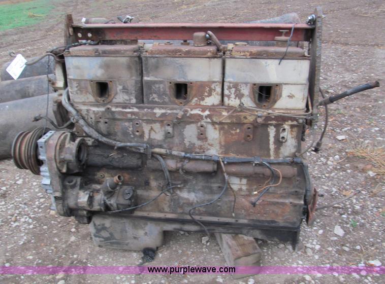 image for item E5696 Cummnins 855 six cylinder diesel engine
