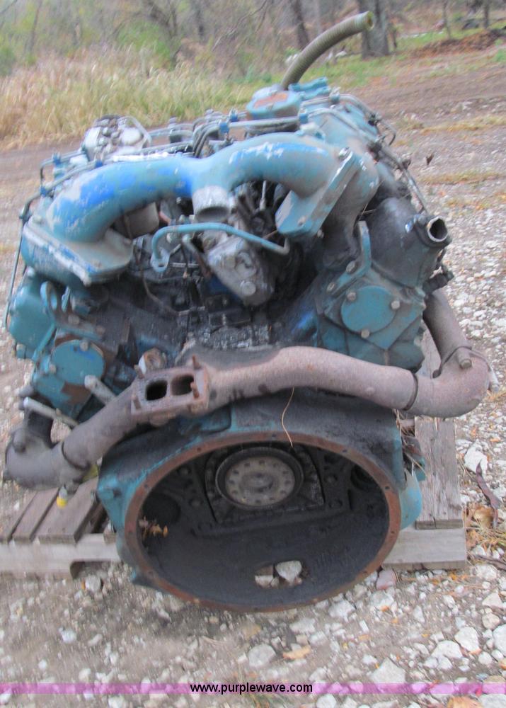 image for item E5697 Perkins V8 diesel engine