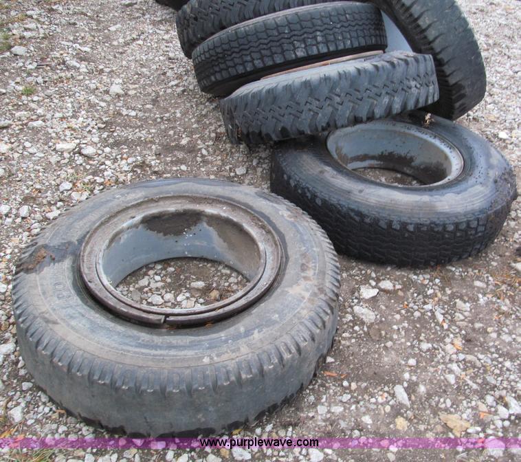 image for item E5698 (6) 10.00-20 tires and Daton wheels