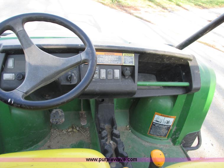 image for item E5721 John Deere Gator HPX utility vehicle