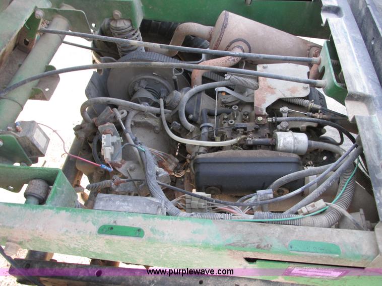 image for item E5721 John Deere Gator HPX utility vehicle