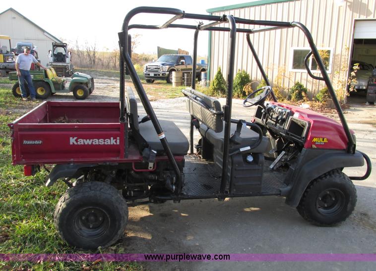 image for item E5723 2005 Kawasaki 3010 Mule utility vehicle