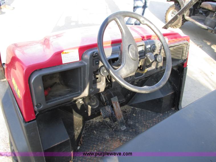 image for item E5723 2005 Kawasaki 3010 Mule utility vehicle