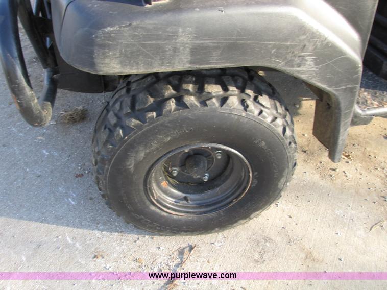 image for item E5723 2005 Kawasaki 3010 Mule utility vehicle