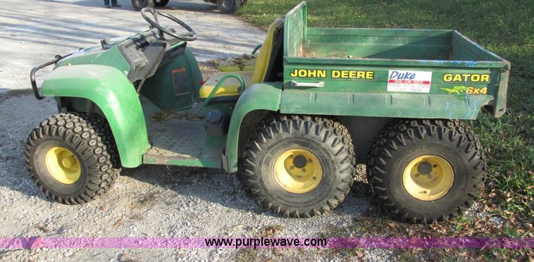 image for item E5724 John Deere Gator utility vehicle