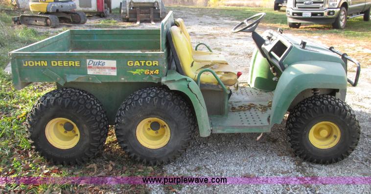 image for item E5724 John Deere Gator utility vehicle