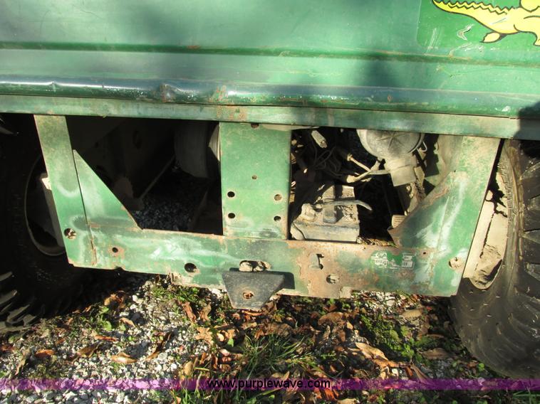 image for item E5724 John Deere Gator utility vehicle