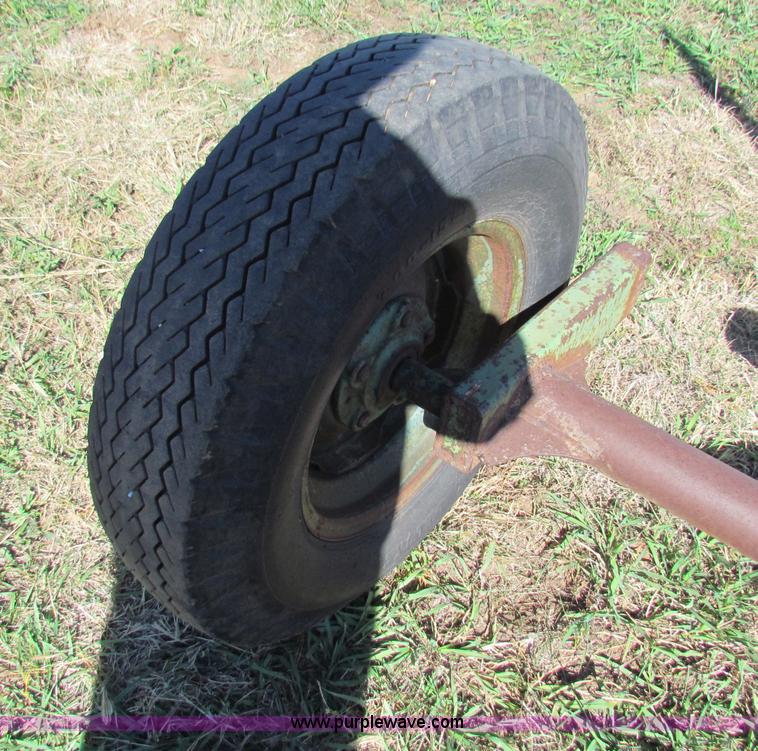 image for item E8149 Round bale hauler