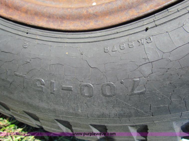 image for item E8149 Round bale hauler