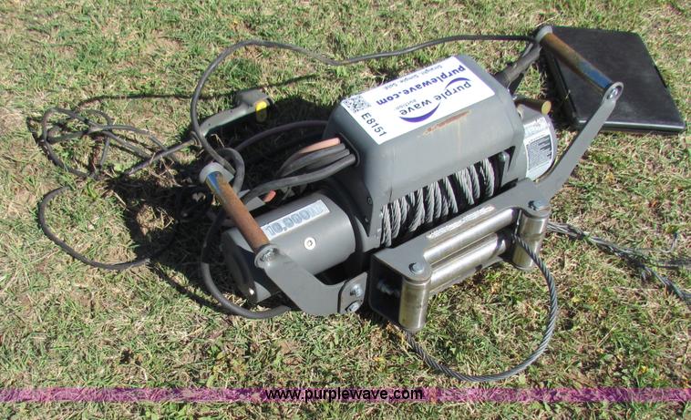 image for item E8151 Champion 10000 winch