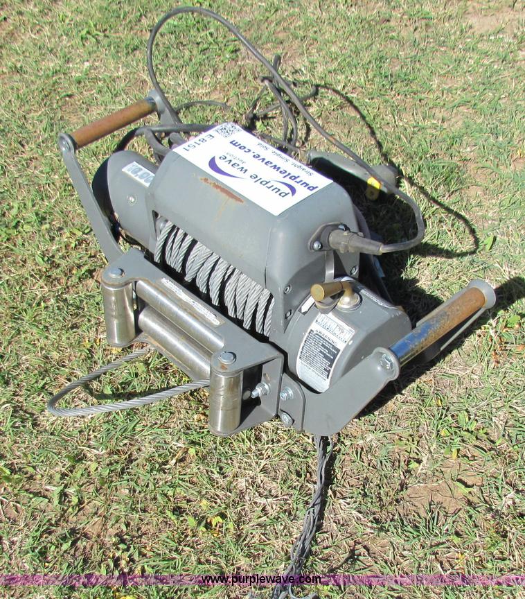 image for item E8151 Champion 10000 winch