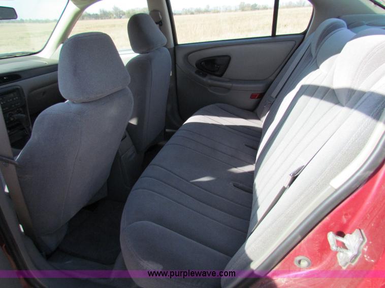 image for item E8154 2005 Chevrolet Malibu