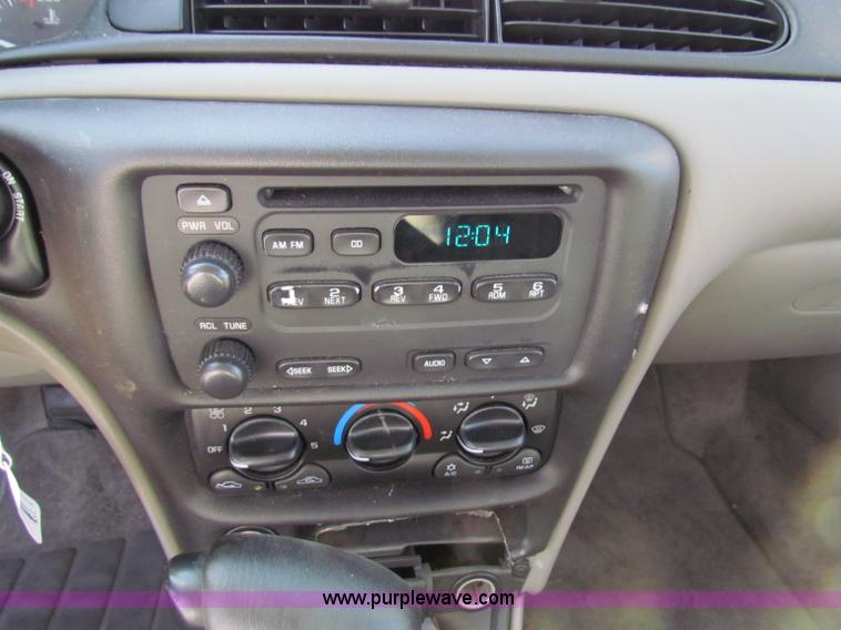 image for item E8154 2005 Chevrolet Malibu