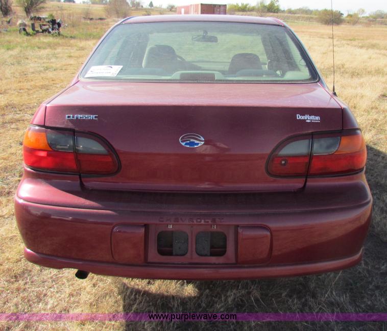 image for item E8155 2005 Chevrolet Malibu