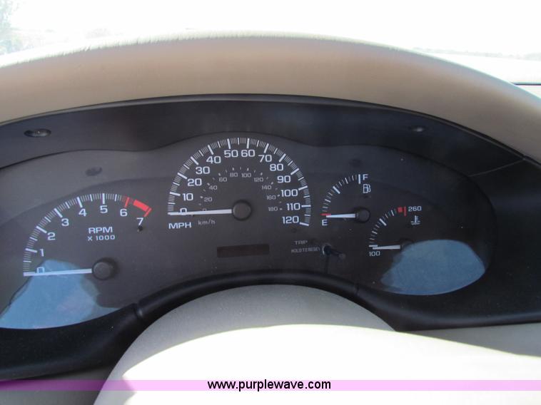 image for item E8155 2005 Chevrolet Malibu