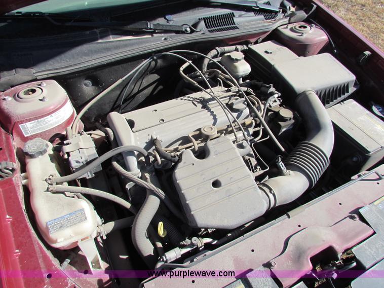 image for item E8155 2005 Chevrolet Malibu