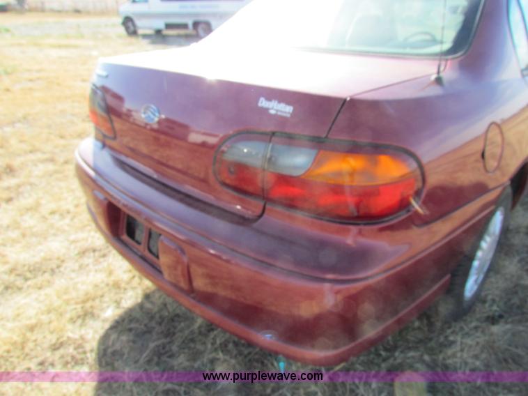 image for item E8155 2005 Chevrolet Malibu