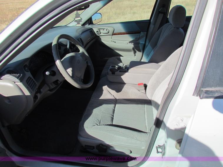 image for item E8156 2003 Chevrolet Impala