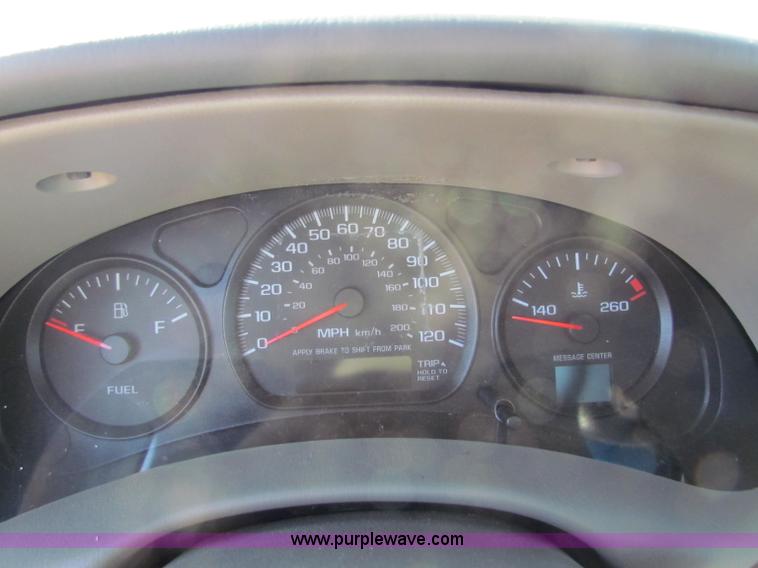 image for item E8156 2003 Chevrolet Impala