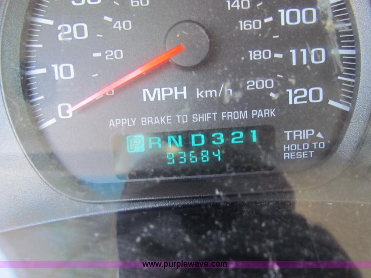 image for item E8156 2003 Chevrolet Impala