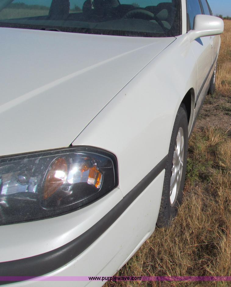 image for item E8156 2003 Chevrolet Impala