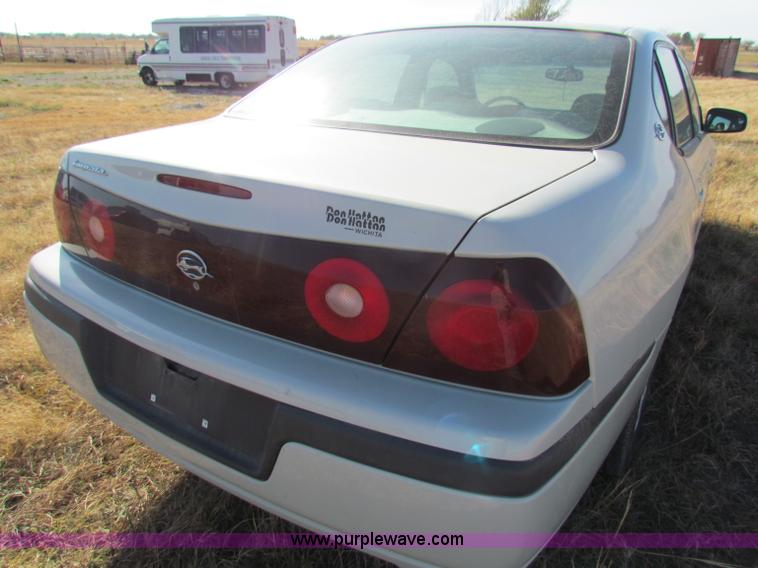 image for item E8156 2003 Chevrolet Impala