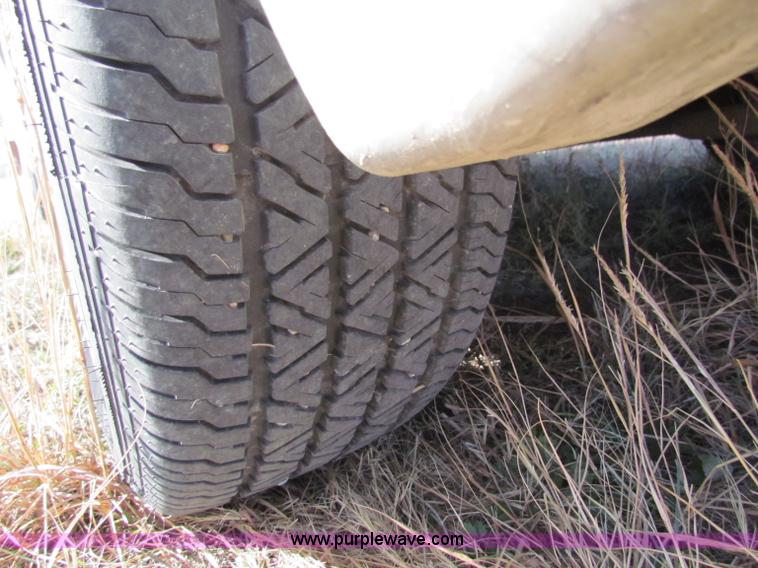 image for item E8156 2003 Chevrolet Impala