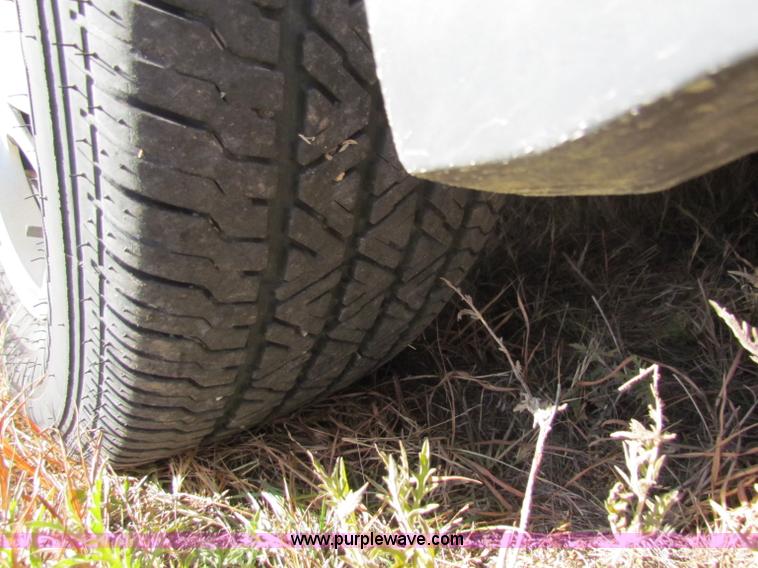 image for item E8156 2003 Chevrolet Impala