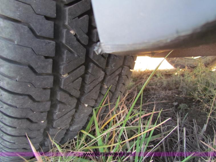 image for item E8156 2003 Chevrolet Impala