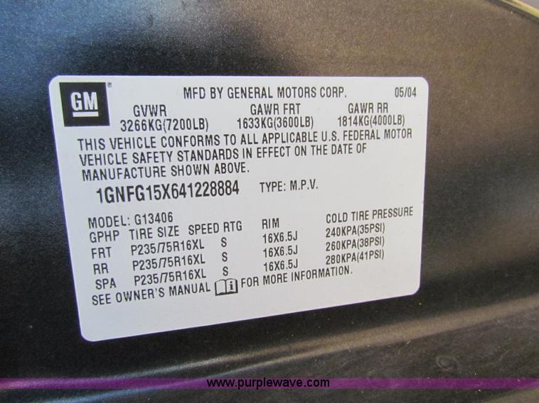 image for item E8164 2004 Chevrolet Express G1500 van