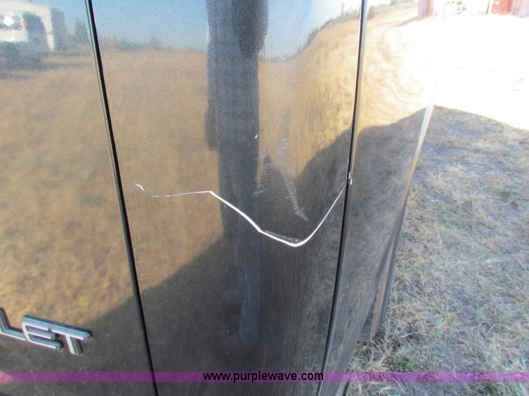 image for item E8164 2004 Chevrolet Express G1500 van