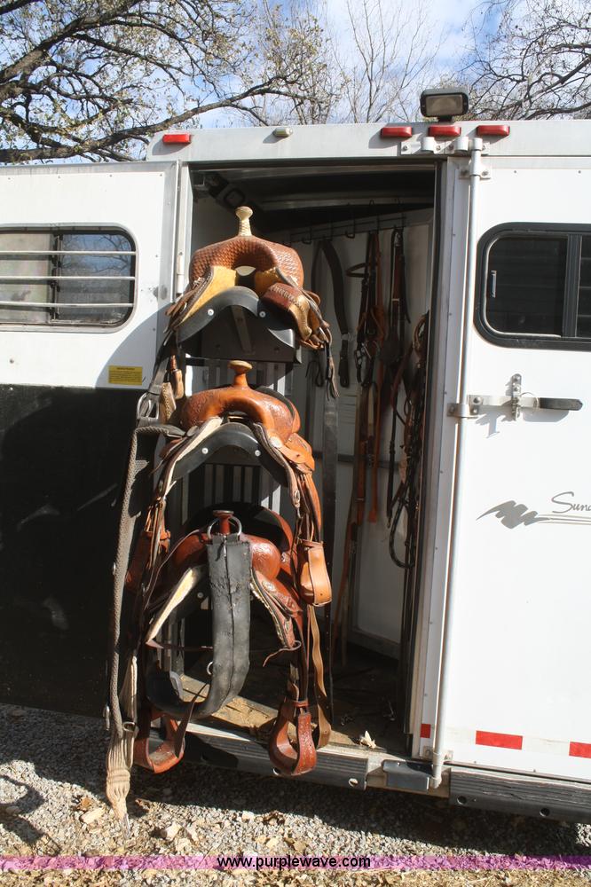 image for item F2519 1999 Sundowner Valuelight 3 horse trailer