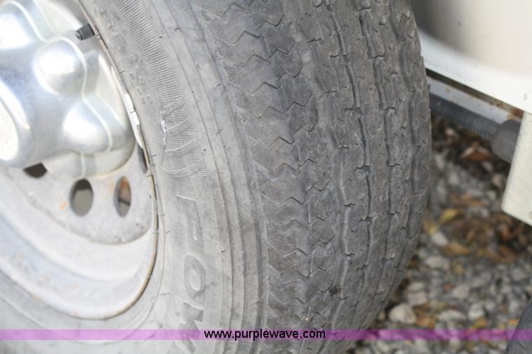 image for item F2519 1999 Sundowner Valuelight 3 horse trailer