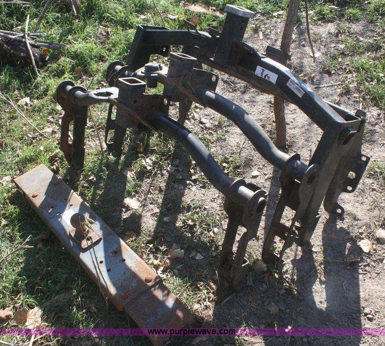 image for item F2739 (4) assorted receiver hitches