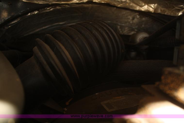 image for item F2740 2003 Gulfstream Independence 24' RV