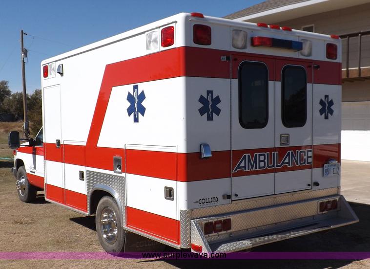 image for item F6215 1991 Chevrolet Silverado C3500 ambulance