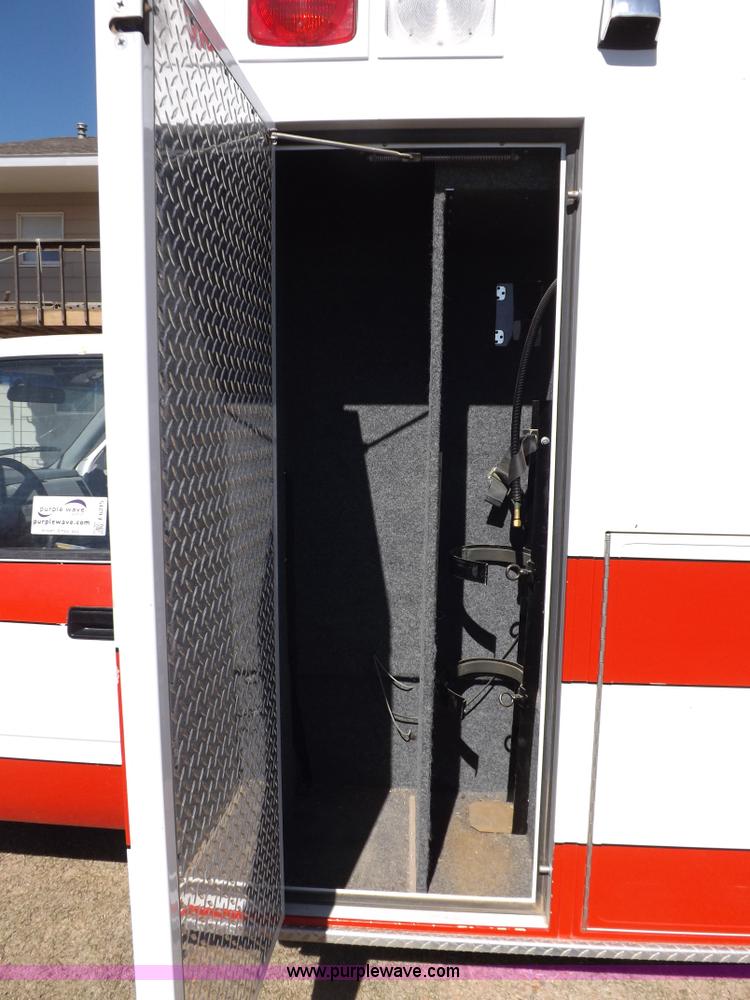 image for item F6215 1991 Chevrolet Silverado C3500 ambulance