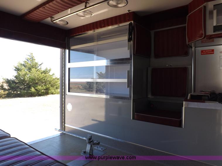 image for item F6215 1991 Chevrolet Silverado C3500 ambulance