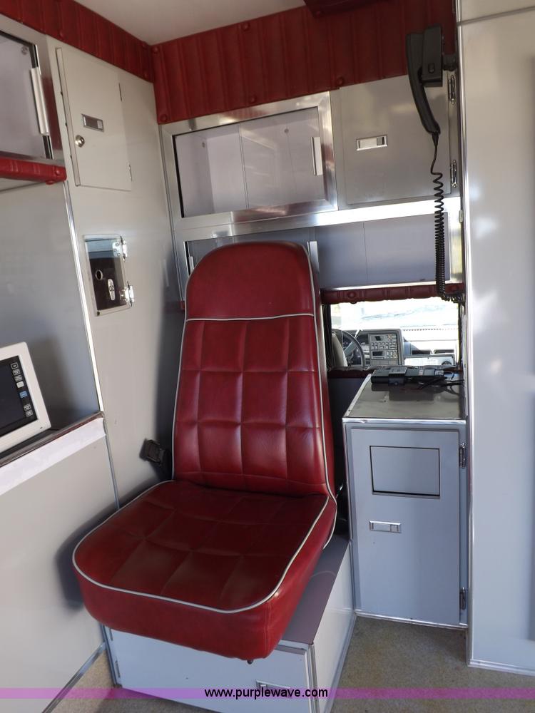 image for item F6215 1991 Chevrolet Silverado C3500 ambulance