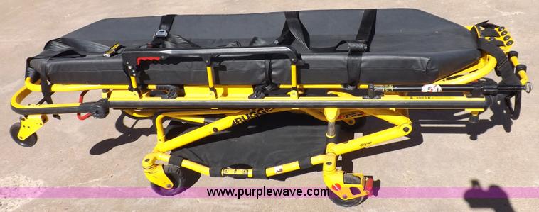 image for item F6215 1991 Chevrolet Silverado C3500 ambulance