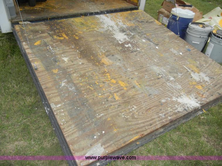 image for item U9334 2004 Doolittle cargo trailer