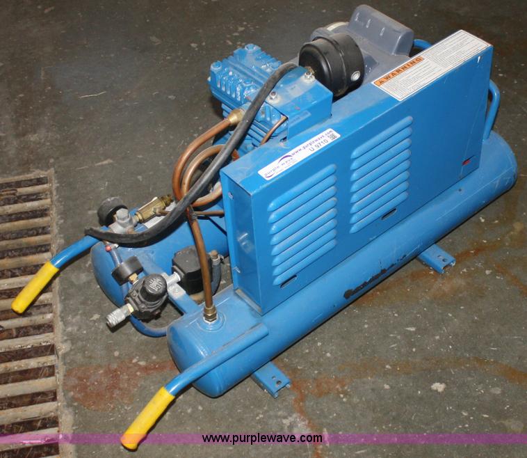 image for item U9710 Emglo electronic air compressor