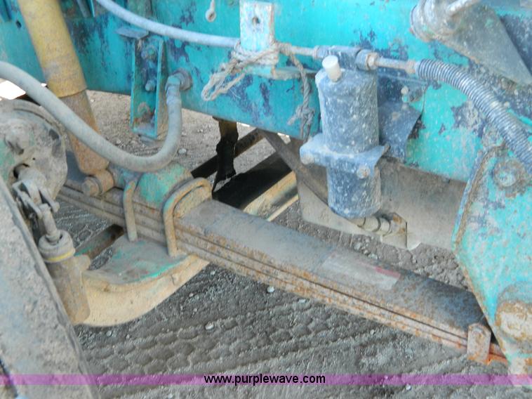 image for item B3978 1995 International 9400 vacuum truck