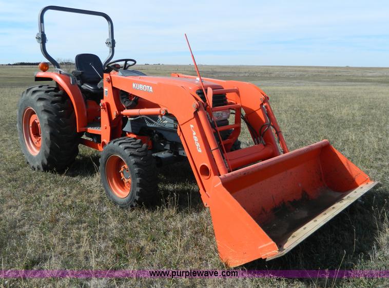 image for item B3981 Kubota L5030 MFWD tractor
